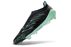 Chuteira de campo Adidas Predator 26 Elite sem cadarço com design preto e detalhes verde-água