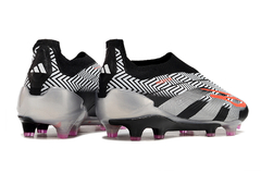 chuteira-campo-adidas-predator-elite-laceless-boots