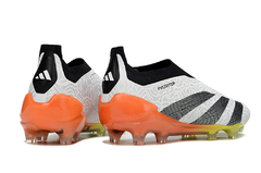  chuteira-campo-adidas-predator-elite-laceless-boots