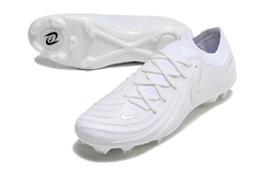 chuteira-campo-nike-phantom-luna-elite-nu