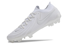 chuteira-campo-nike-phantom-luna-elite-nu