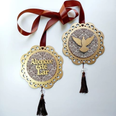 Escapulário de Porta Divino Espírito Santo em MDF Dourado