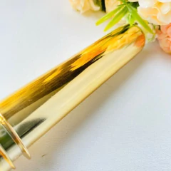 Aspersório de São Bento Dourado