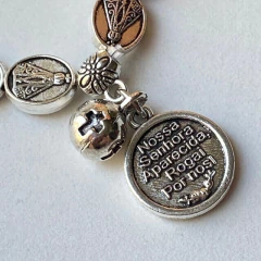Pulseira de Metal com Medalhas de Aparecida NOVA!
