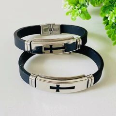 Pulseira de Silicone - Cruz Vazada