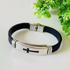 Pulseira de Silicone - Cruz Vazada na internet