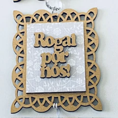 Adorno de Parede de Nossa Senhora Aparecida Dourado na internet