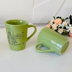 Caneca de Porcelana de Aparecida e Basílica - VERDE