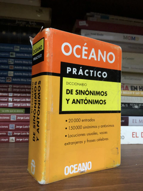 Diccionario de sinónimos y antónimos (editorial Océano)