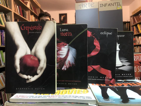 Saga Crepúsculo (4 tomos) -Stephenie Meyer