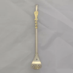 Bombilla Argentina Tricampeón. Copa y estrellas. Alpaca y bronce