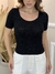 Blusa em Tricô Modal na internet