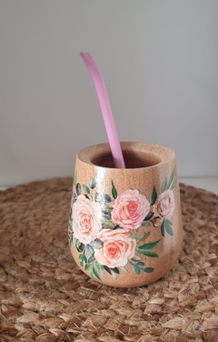 Mate de madera pintado