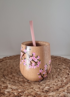 Mate de madera pintado