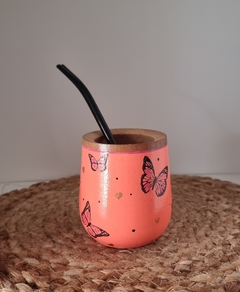 Mate de madera pintado