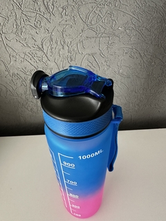 Botella 1lt motivacional en internet