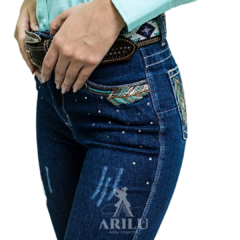 Calça Penssy Rodeo Feminina Flare Maggie na internet