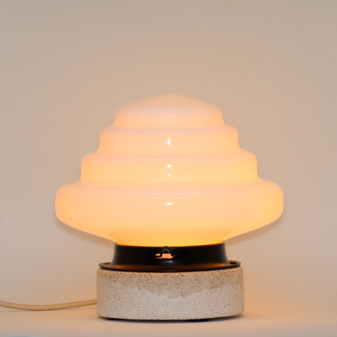 Luminária de Opalina Escadinha - plafonnier preto - comprar online