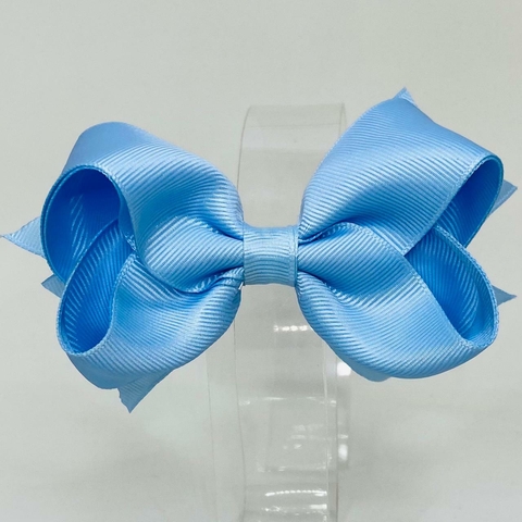 Laço no bico de pato boutique invertido azul bebê