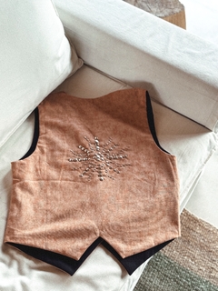 chaleco vintage ocre - aborigenes