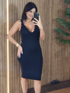 Vestido Mid Em Tricô Modal na internet