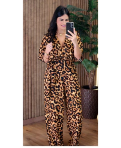 Imagem do Macacão Pantalona Crepe duna Com Mangas