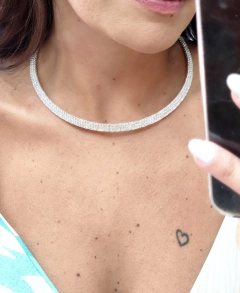Colar Choker de Strass Prateado e Dourado - Tati Perale Modas 