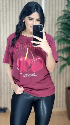 T-shirt Cerejinha na internet