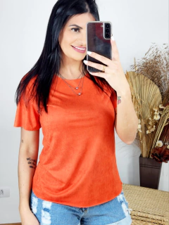 Tshirt de Suede Manga Curtas - Tati Perale Modas 