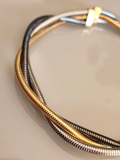 Colar Trançado na internet