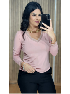 Blusa Básica Renda Manga Longa