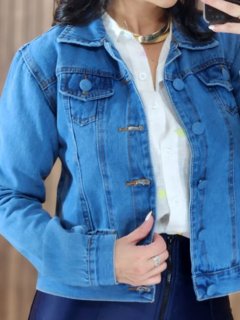 Jaqueta Jeans Basica com botões encapados - loja online