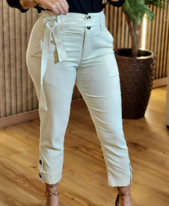 Calça Linho Capri com Elastano na internet