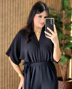 Macacão Pantalona Crepe duna Com Mangas