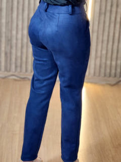 Imagem do Calça suede estilo alfaiataria