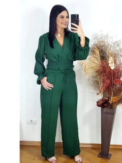 Conjunto Olivia Pantalona Crepe Duna na internet