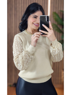 Blusa Iris Modal com manga trabalhada na renda com tule - loja online