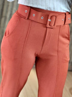 Calça Pantalona em Moletinho com elastano