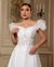 Vestido de Noiva Longo Ombro á Ombro com Aplicações