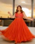 Vestido de Festa Plus Size com Decote em V e Aplicação de Guipir na Cintura