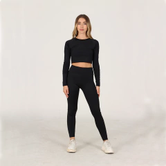 Imagen de Top Raglan Negro