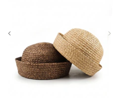 Casquete de rafia