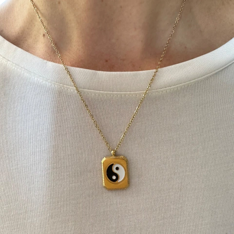 Corrente Lila com pingente Yin-yang