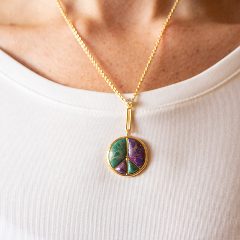 Colar Paz e Amor Gold - comprar online