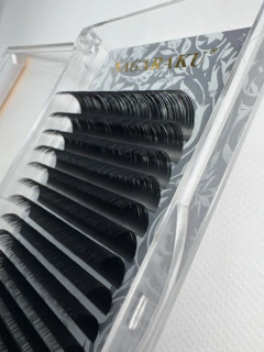 Pestañas NAGARAKU clasicas mix 0.05D - comprar online