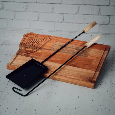 Tabla ASADOR RIVER + PALITA Y ATIZADOR - comprar online