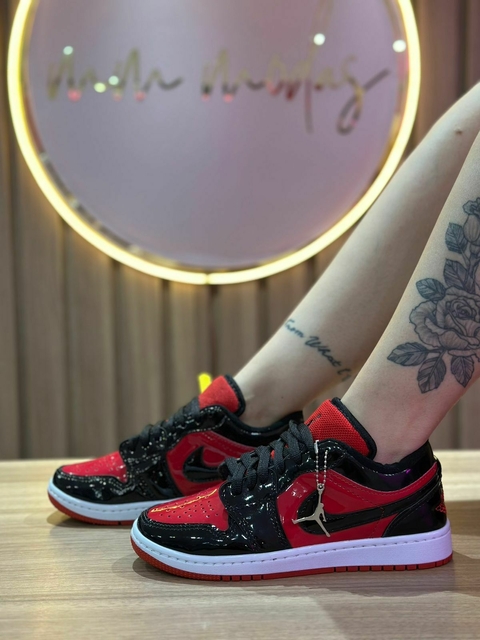 TENIS NIKE JORDAN PRETO E VERMELHO VERNIZ - comprar online
