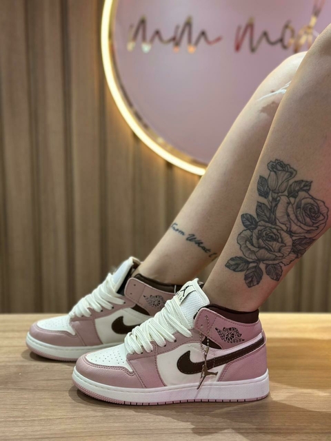TENIS NIKE JORDAN BOTINHA