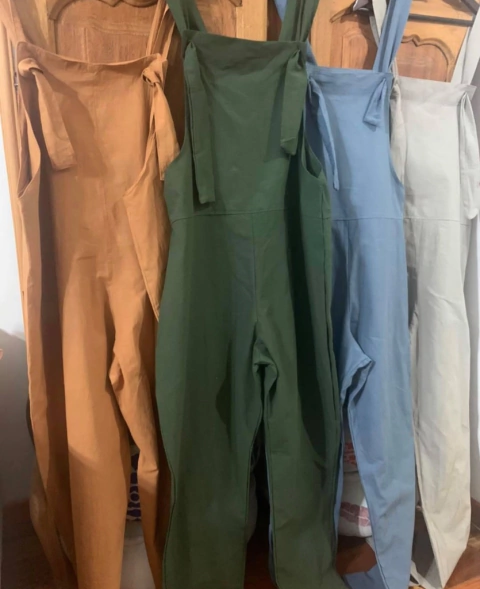 Jardinero Clásico - comprar online