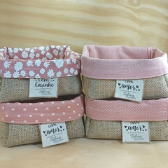 Cesta Floral Margaridas - Contém Amor - Cesta de Presentes - Tag Personalizada - Juta & Tecido - loja online